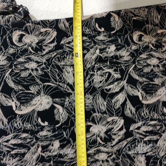 Dresses for women - Picture 6 of 6